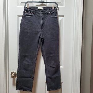 Abercrombie The Ankle Straight Ultra High Rise